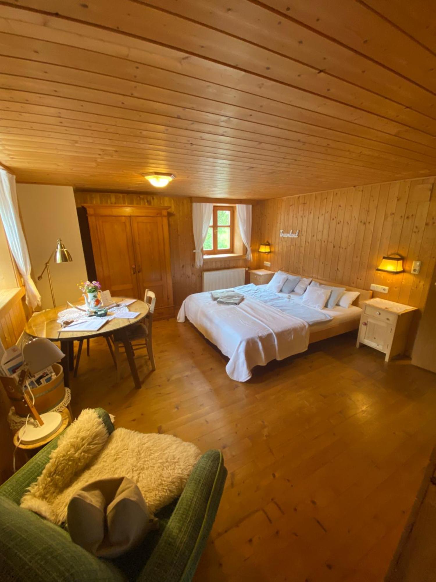 Aelpler Stuba Appartements Am Laerchenhof Warth  外观 照片